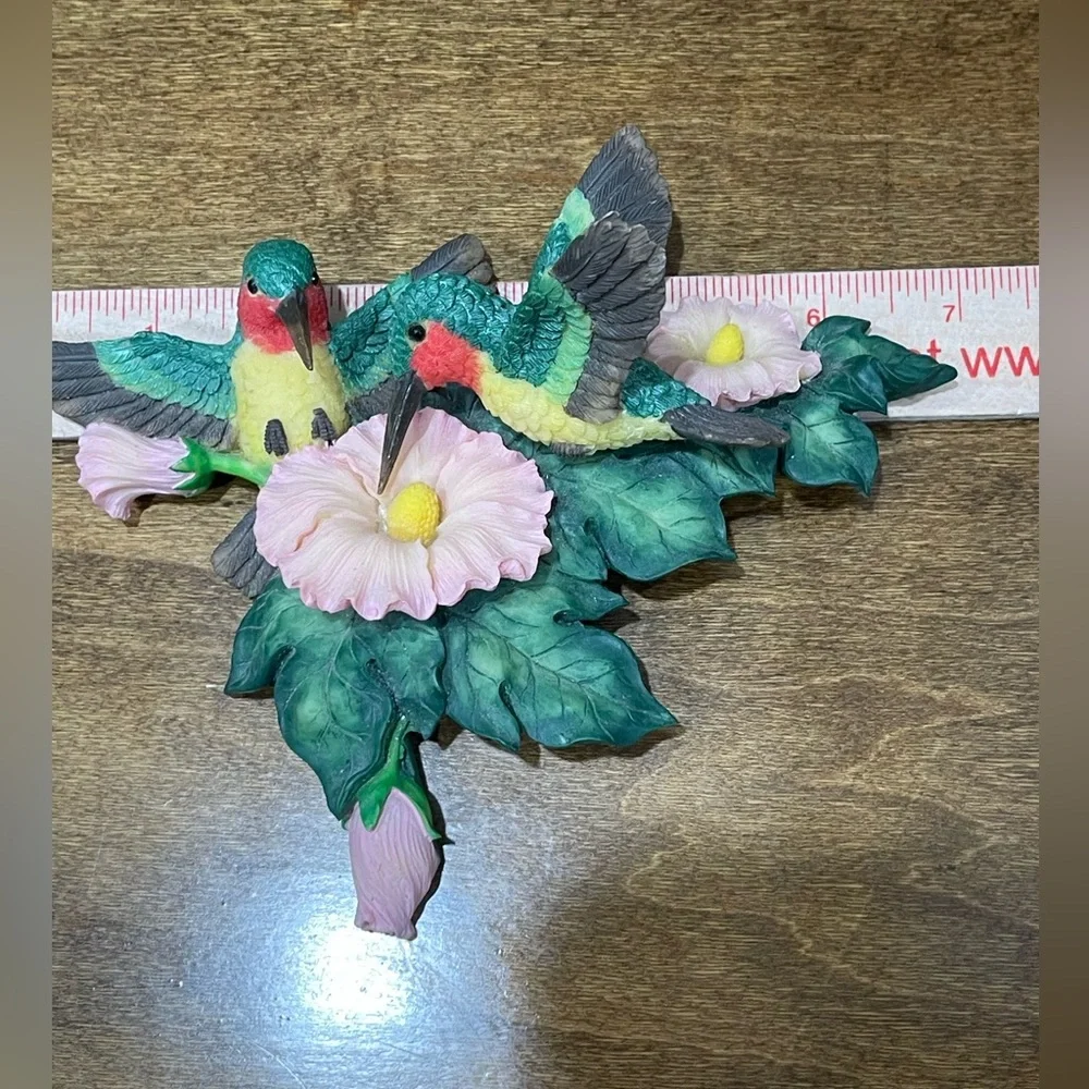 Hummingbird decor - Picture 8 of 10